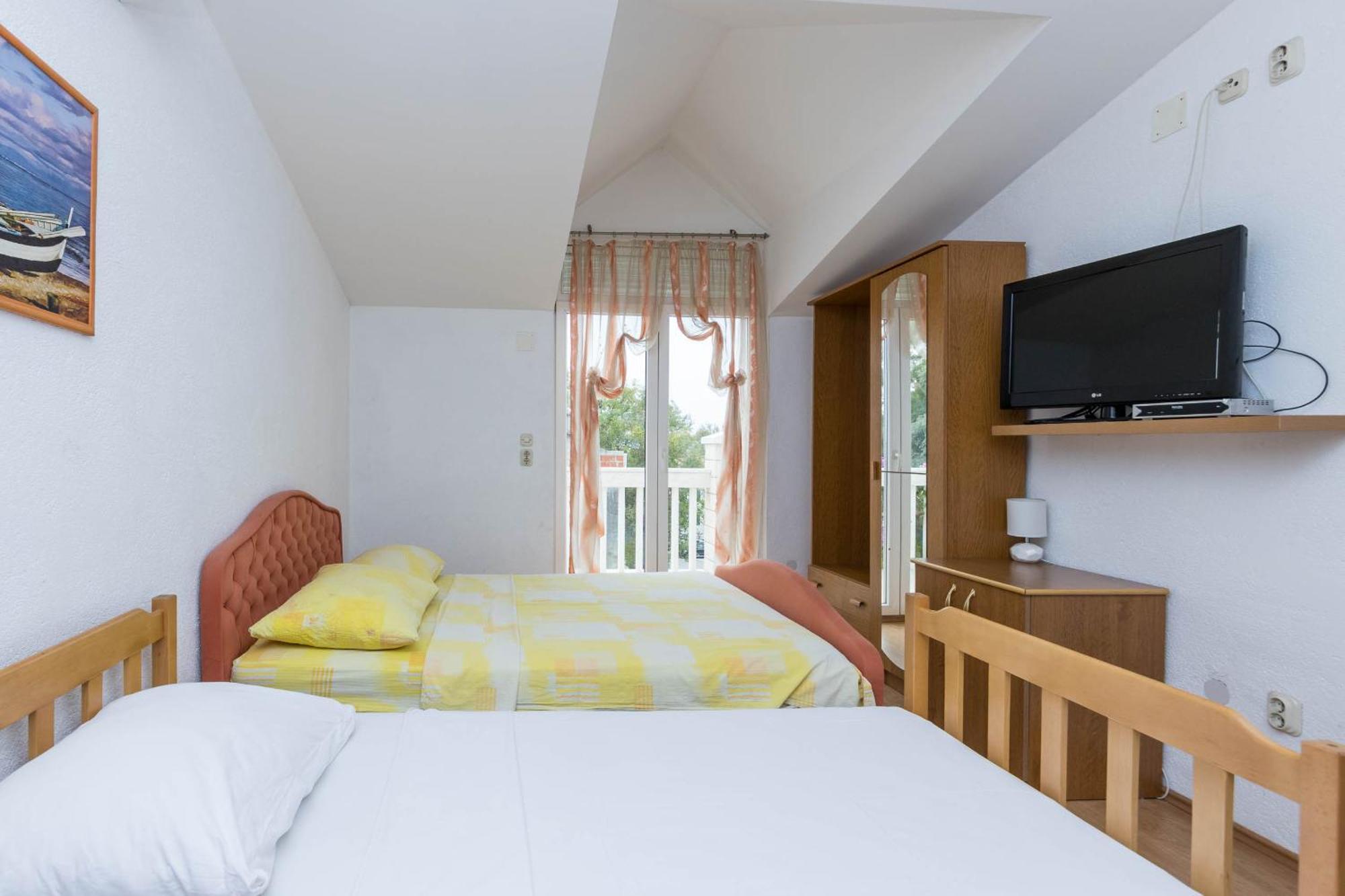 Apartments Cipetic Kastela Exterior photo